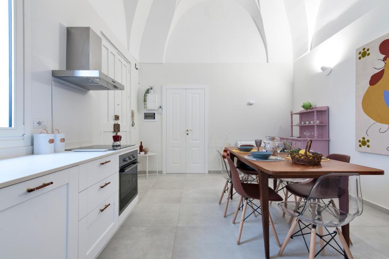 La Galla House - Sit Apartment Lecce Bagian luar foto