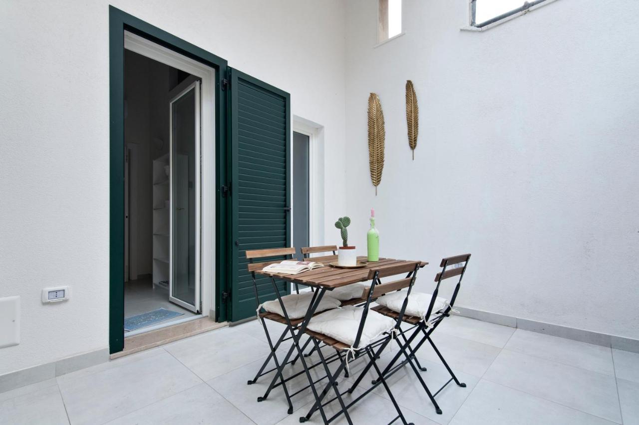 La Galla House - Sit Apartment Lecce Bagian luar foto
